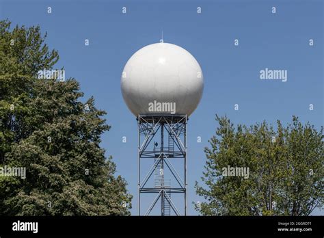National weather radar indianapolis - Thuderstorms occur more in the summer than any other month. Find out why thunderstorms occur more frequently in the summer. Advertisement ­ According to the National Oceanic and At...